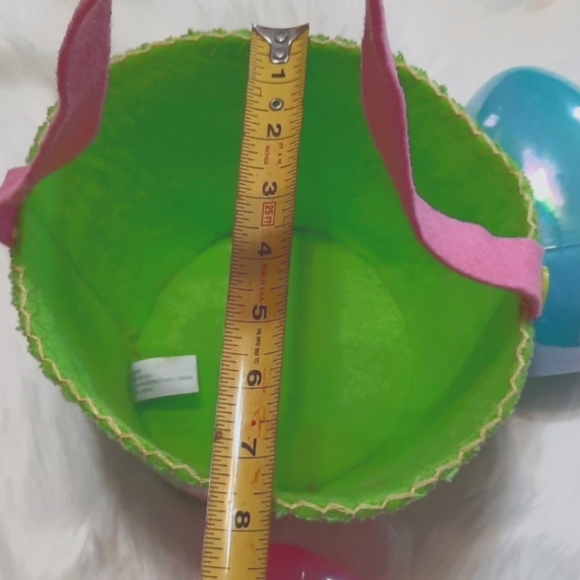 Lime Easter Basket with Pink Flower Apilque-Burlap Canvas Material - Picture 7 of 9